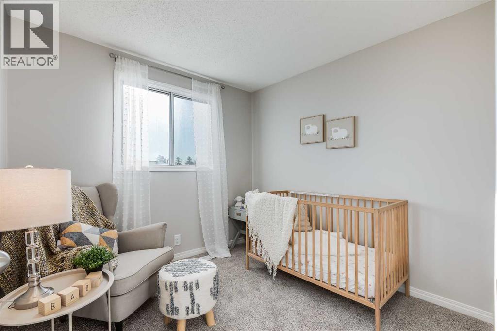 292 Falton Drive Ne, Calgary, Alberta  T3J 2X1 - Photo 11 - A2282672