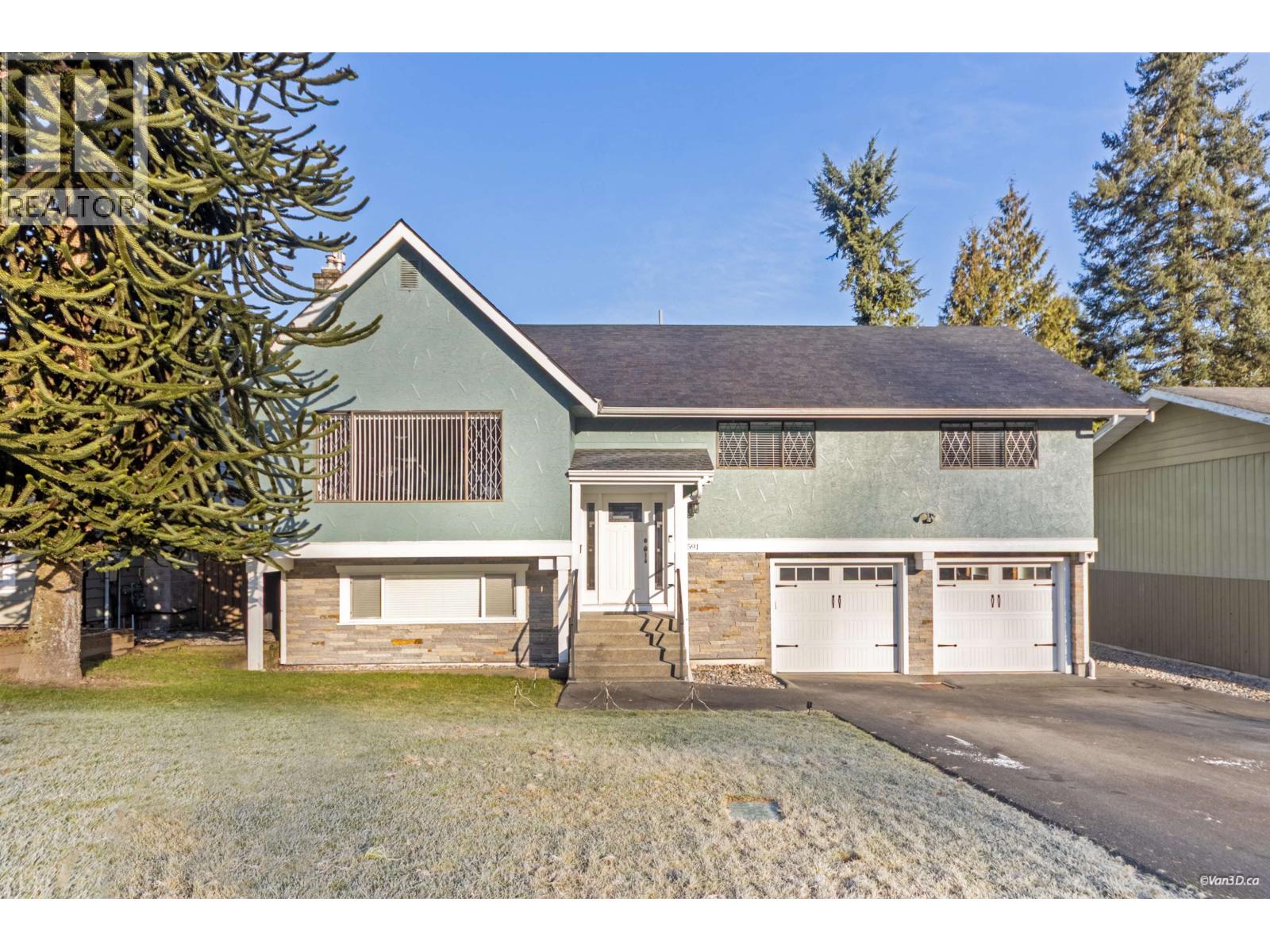 2591 Passage Drive, Coquitlam, British Columbia  V3H 3H3 - Photo 1 - R3090669