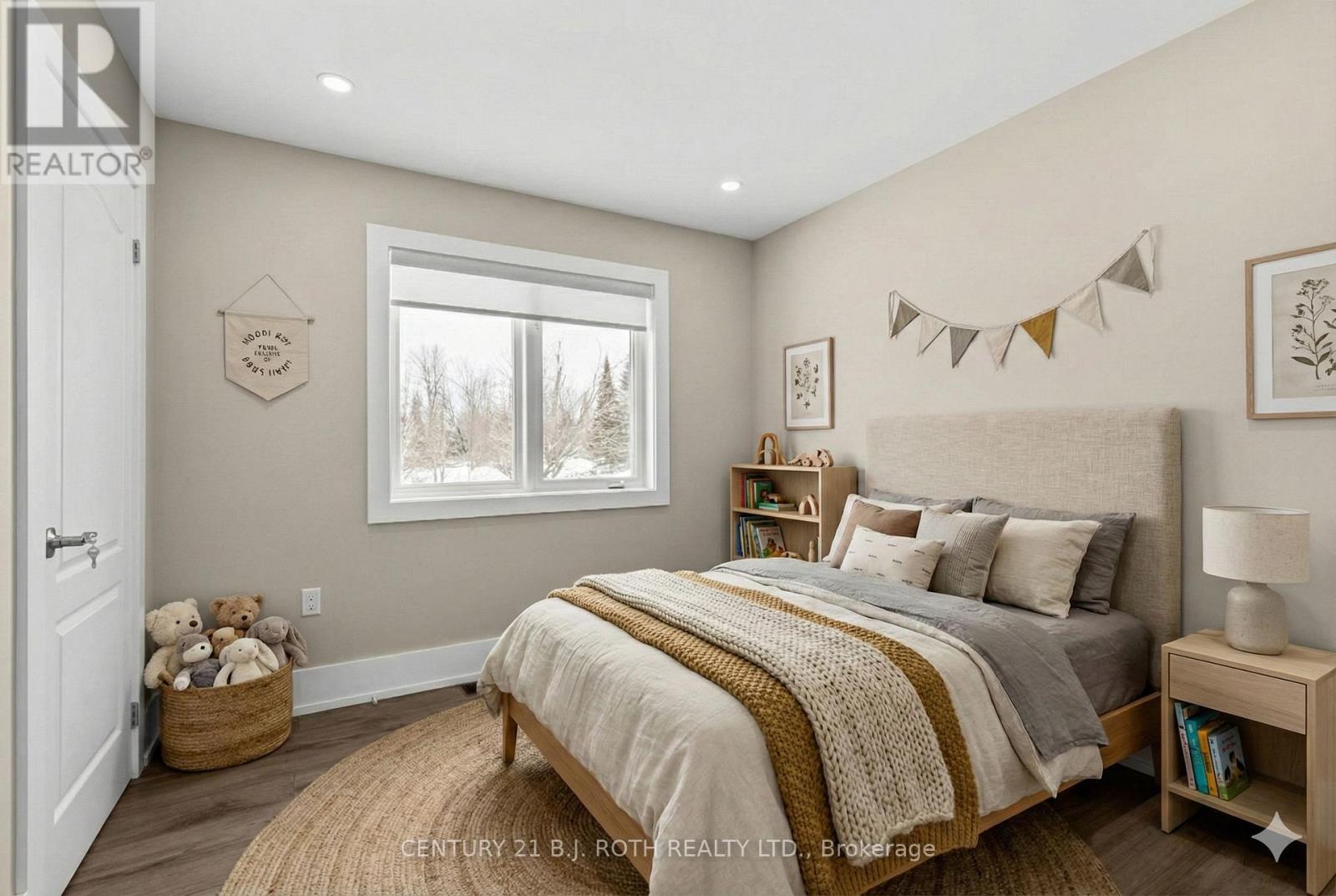 1348 Hawk Ridge Crescent, Severn, Ontario  L3V 6H4 - Photo 18 - S12796140