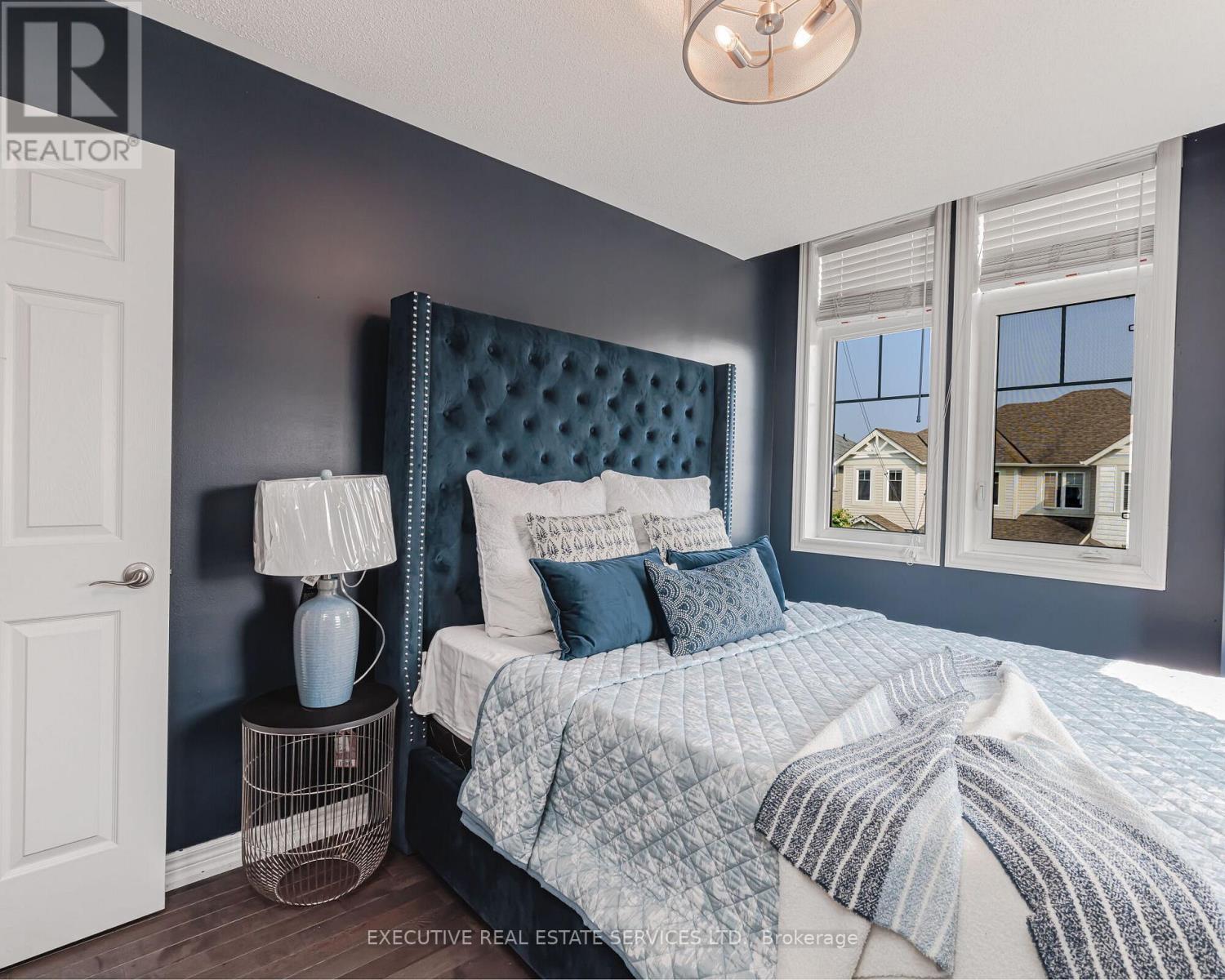 2 Nectarlane Avenue, Caledon, Ontario  L7C 3M8 - Photo 30 - W12796126