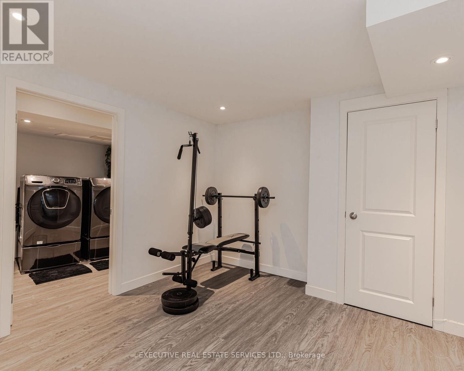 2 Nectarlane Avenue, Caledon, Ontario  L7C 3M8 - Photo 45 - W12796126