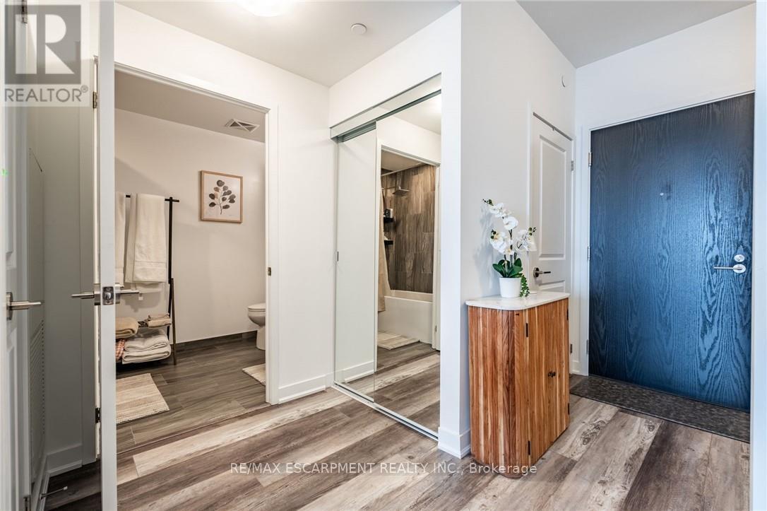 1305 - 2007 James Street, Burlington, Ontario  L7R 1H1 - Photo 13 - W12796146