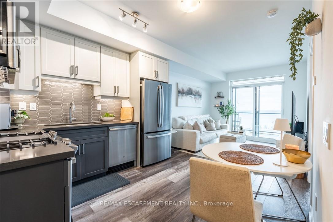 1305 - 2007 James Street, Burlington, Ontario  L7R 1H1 - Photo 17 - W12796146