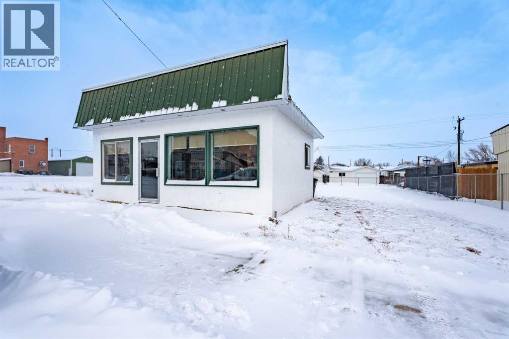 5076 50th Avenue, Stavely, Alberta  T0L 1Z0 - Photo 2 - A2273784