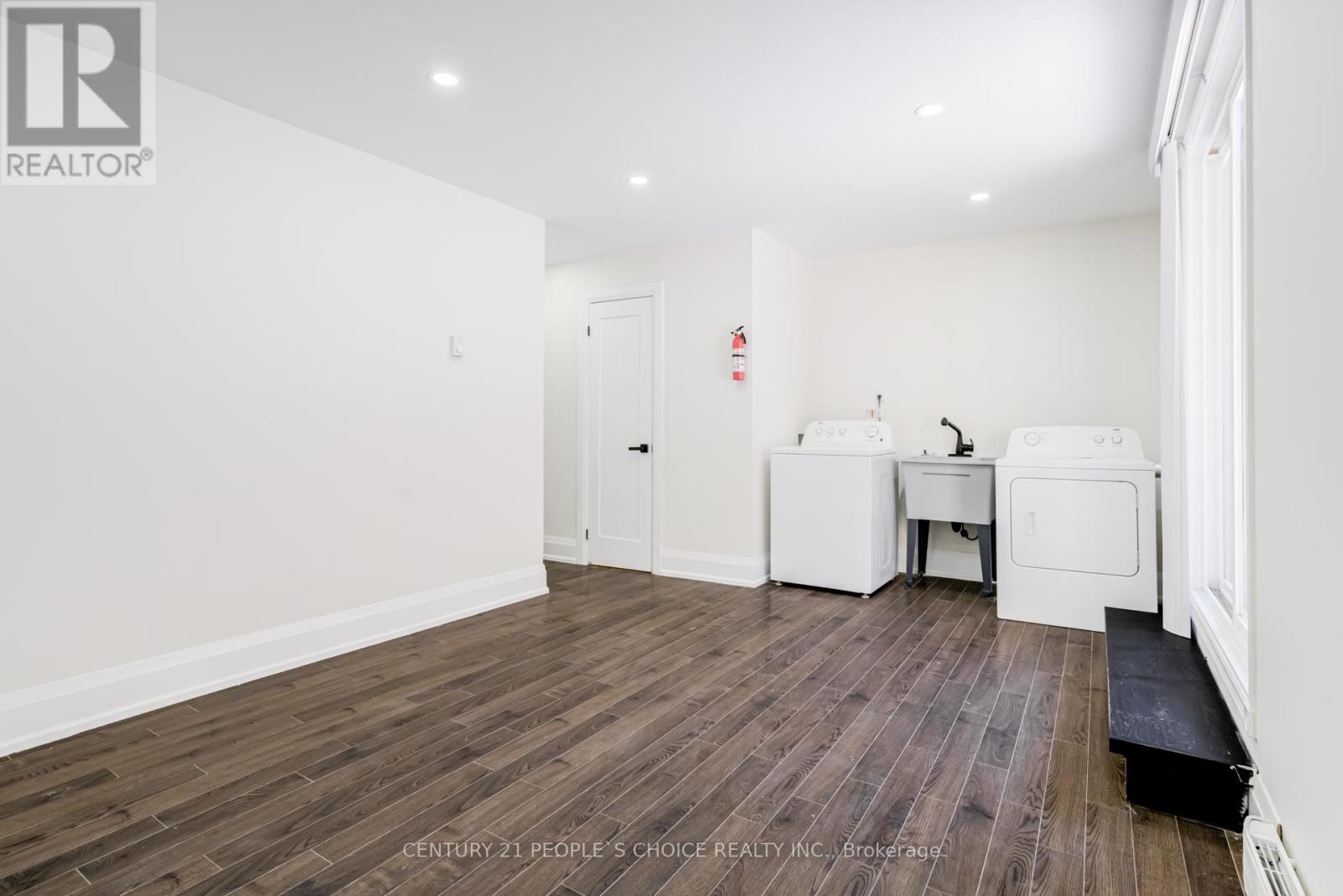 24 - 445 Stone Church Road, Hamilton, Ontario  L9B 2L5 - Photo 7 - X12796128