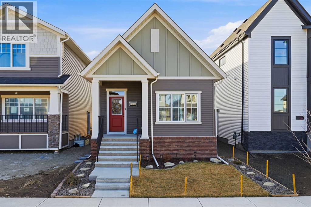 937 Reynolds Lane, Airdrie, Alberta  T4B 5L7 - Photo 1 - A2286736