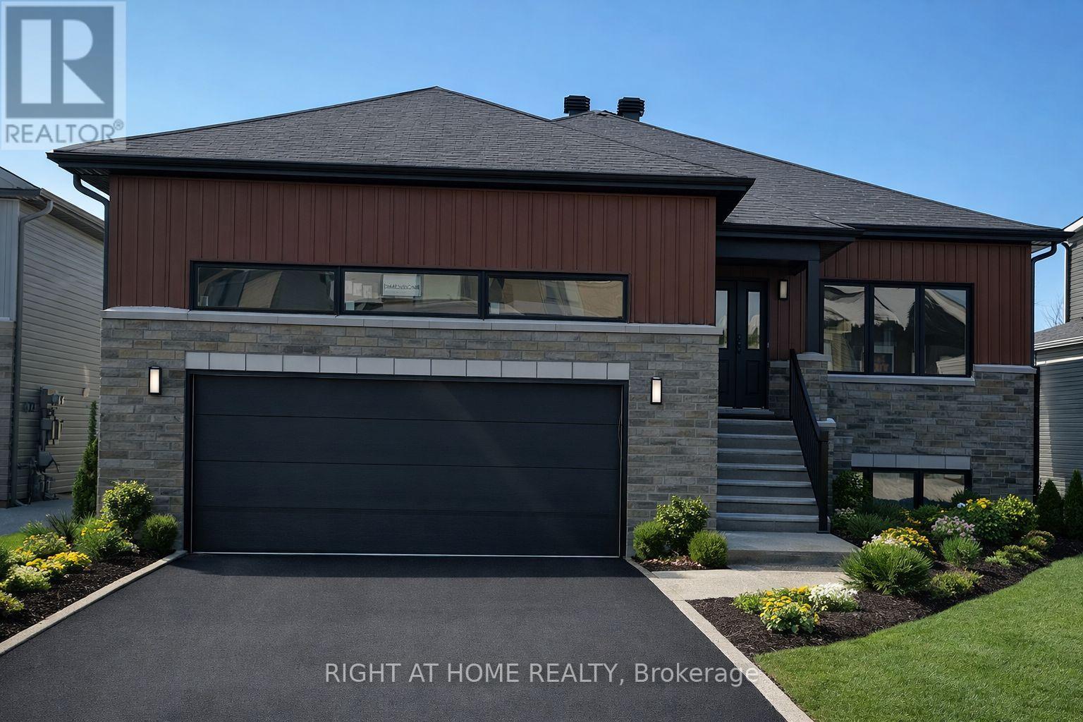 A - 922 COLOGNE STREET, Russell, Ontario
