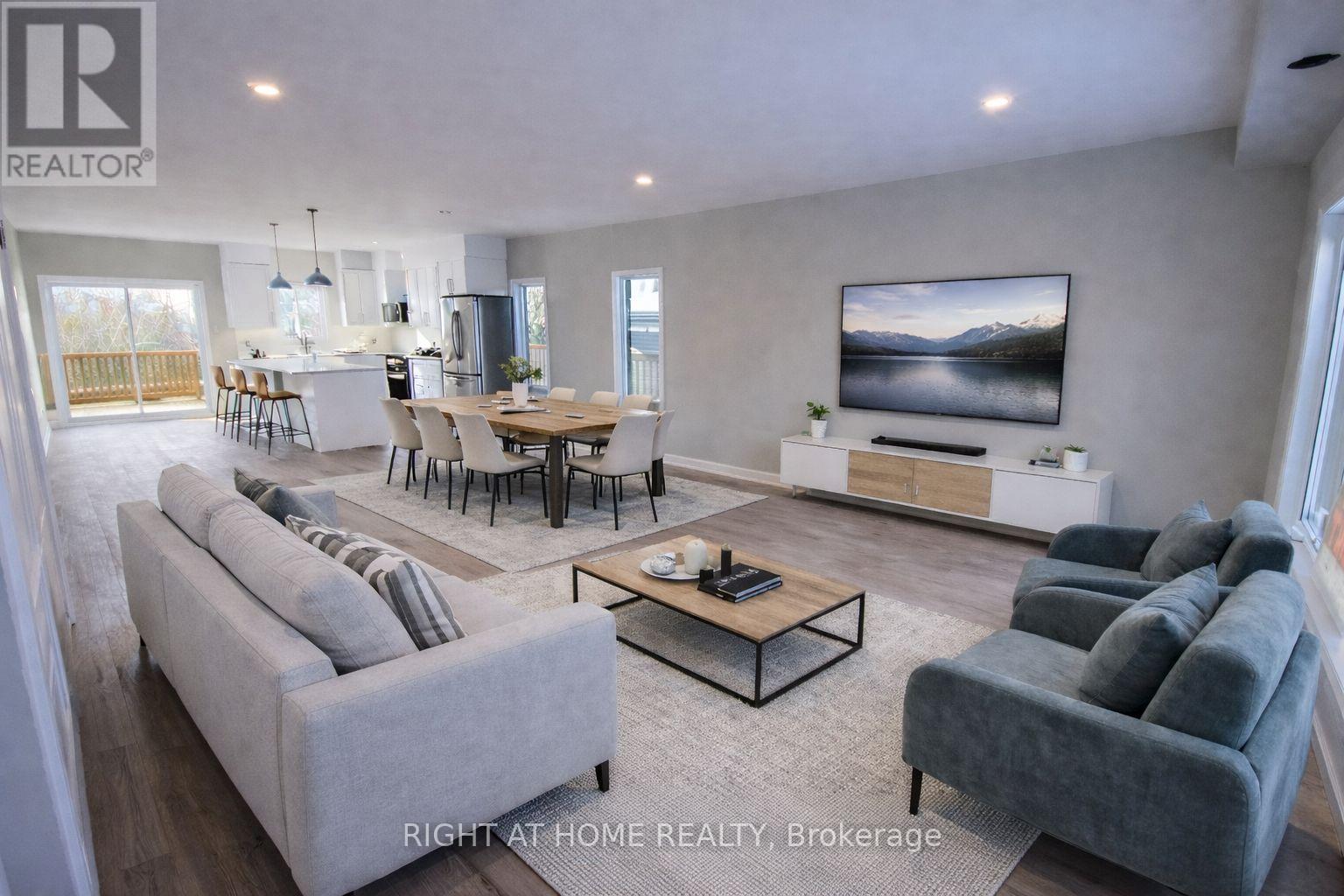 A - 922 Cologne Street, Russell, Ontario  K0A 1W0 - Photo 2 - X12796166