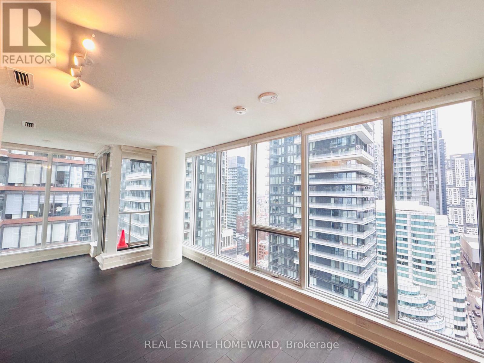 2112 - 35 Mercer Street, Toronto, Ontario  M5V 0V1 - Photo 3 - C12796180