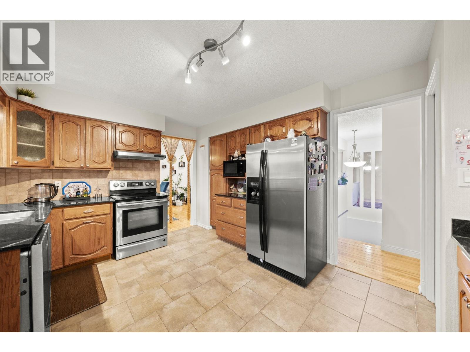 2622 Shaftsbury Avenue, Port Coquitlam, British Columbia  V3C 2M1 - Photo 10 - R3090499