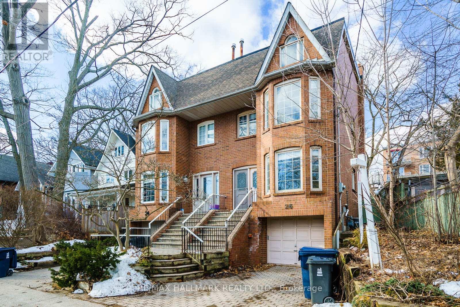 26 Hazel Avenue, Toronto, Ontario  M4E 1C5 - Photo 2 - E12796158