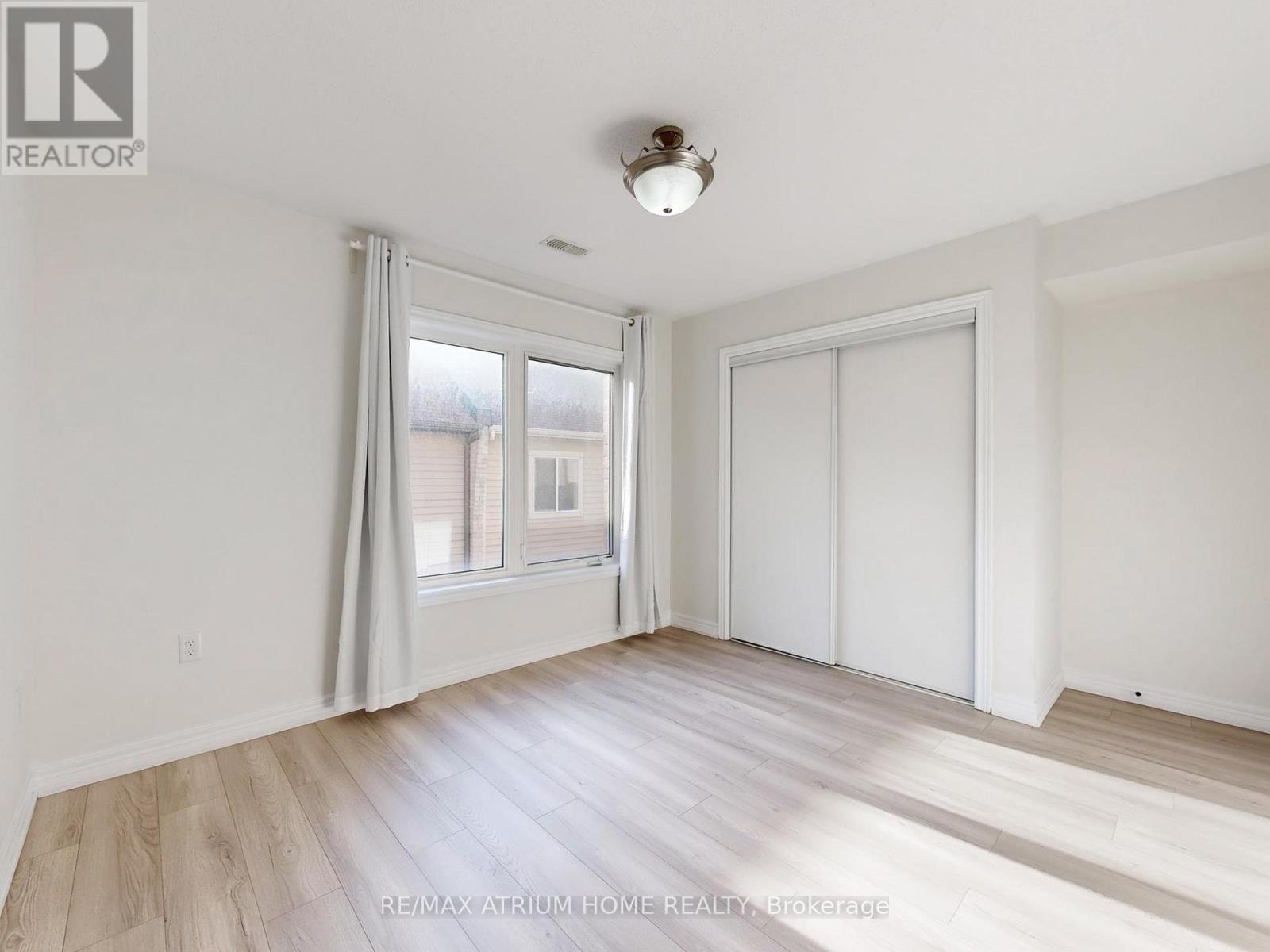 17 Kawneer Terrace, Toronto, Ontario  M1P 2X1 - Photo 25 - E12796190