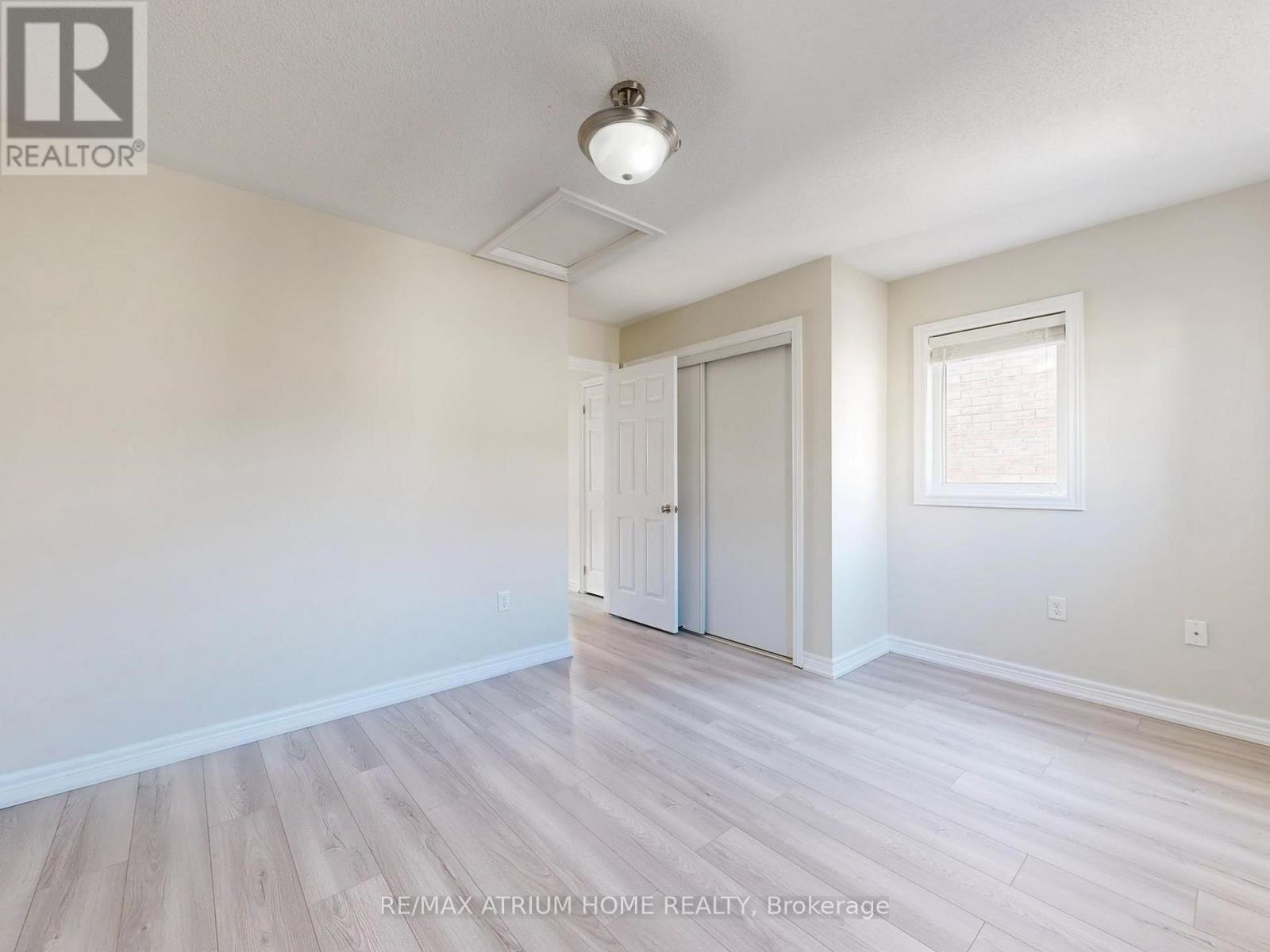 17 Kawneer Terrace, Toronto, Ontario  M1P 2X1 - Photo 33 - E12796190