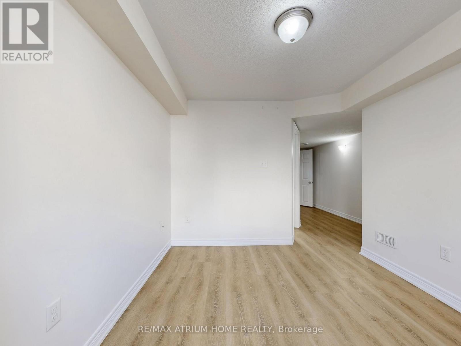 17 Kawneer Terrace, Toronto, Ontario  M1P 2X1 - Photo 41 - E12796190