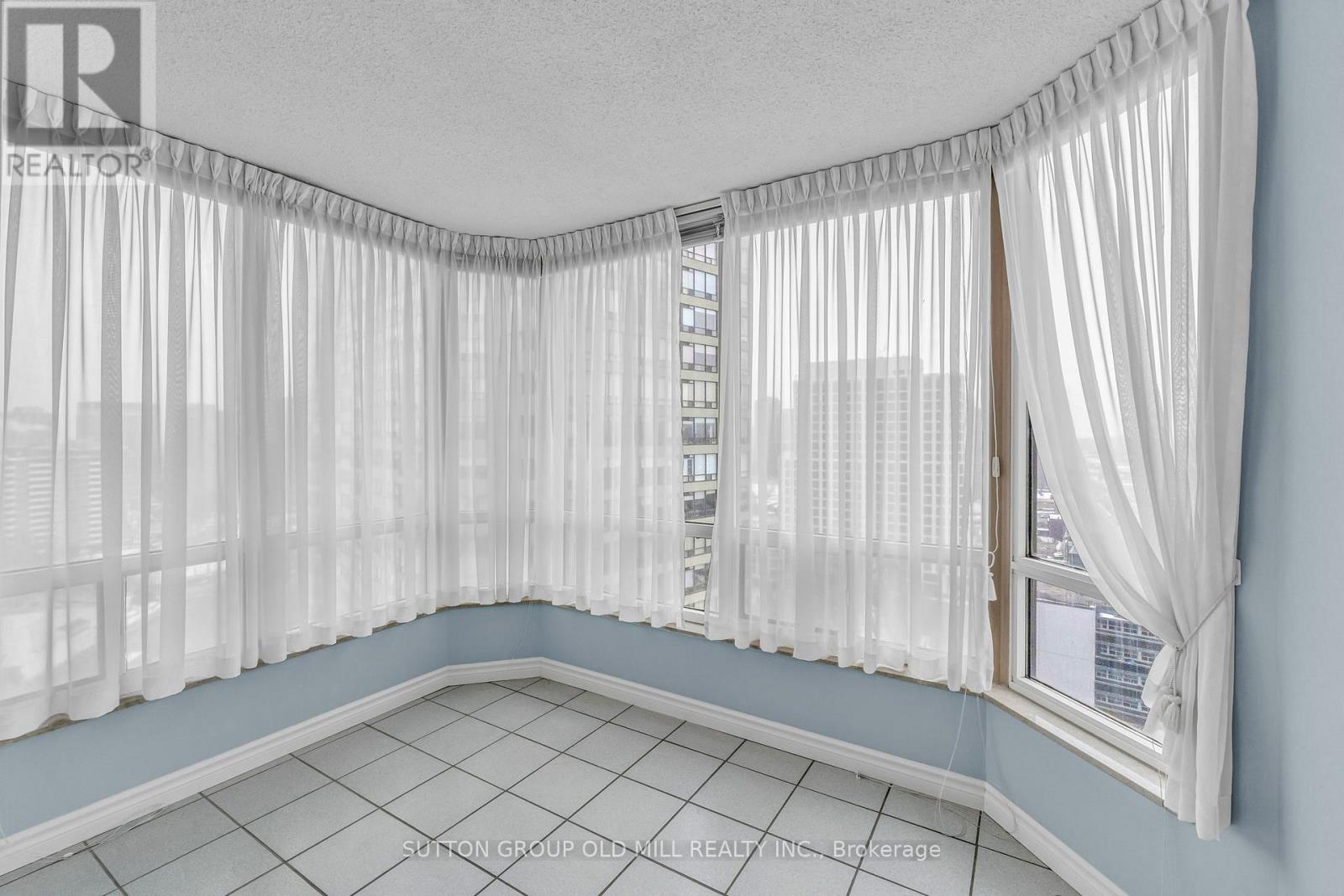 2002 - 1320 Islington Avenue, Toronto, Ontario  M9A 5C6 - Photo 19 - W12796182