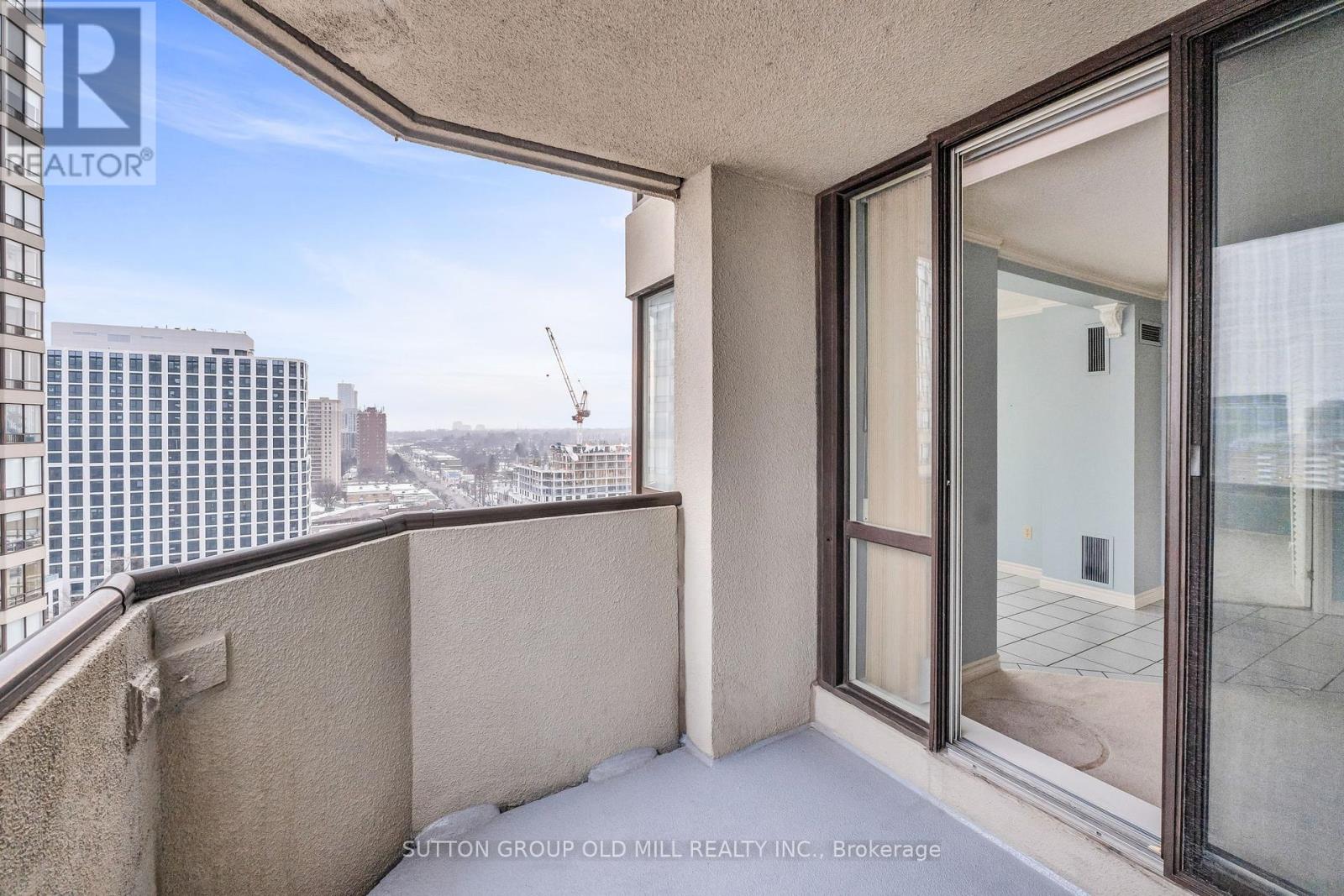 2002 - 1320 Islington Avenue, Toronto, Ontario  M9A 5C6 - Photo 37 - W12796182