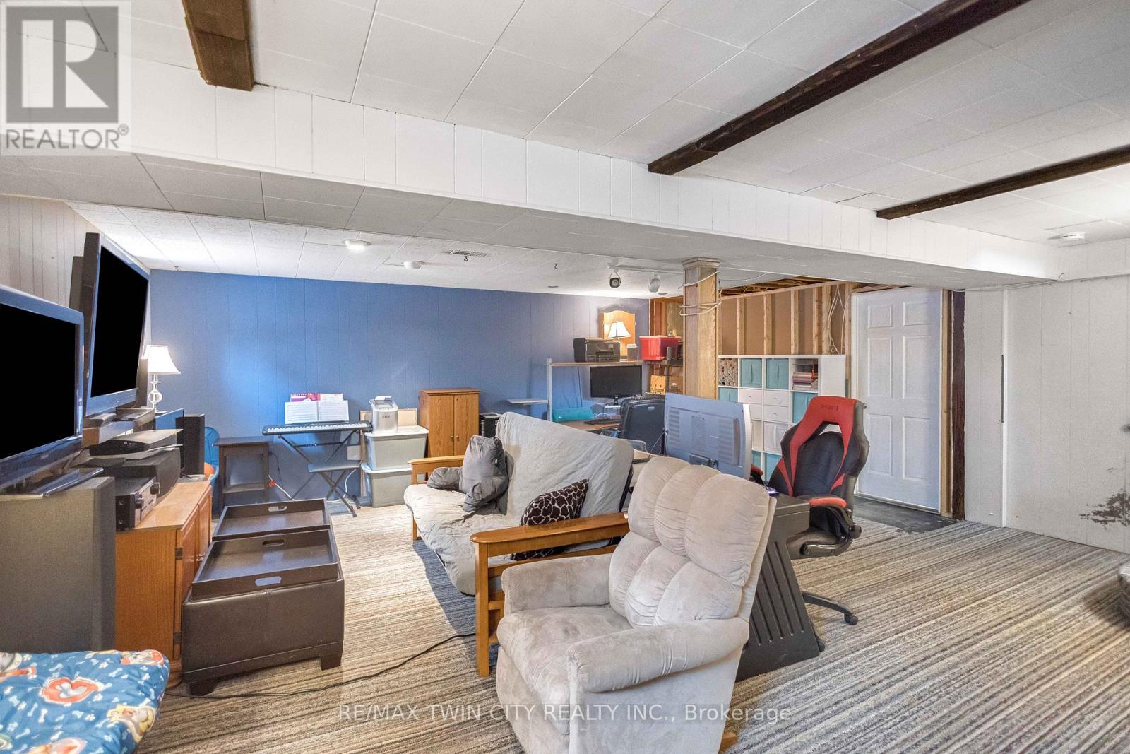 453 Glancaster Road, Hamilton, Ontario  L0R 1W0 - Photo 25 - X12796154