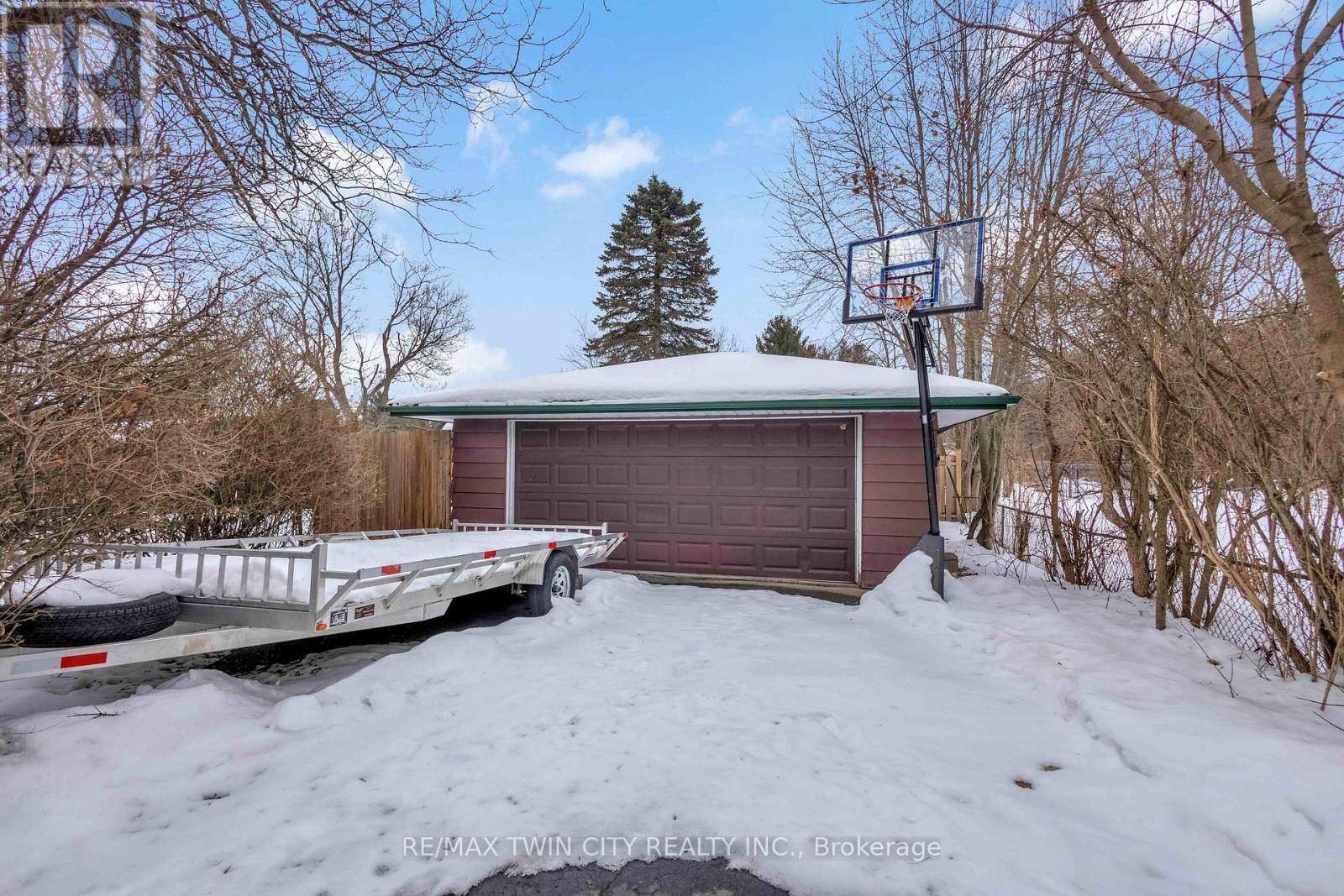 453 Glancaster Road, Hamilton, Ontario  L0R 1W0 - Photo 37 - X12796154