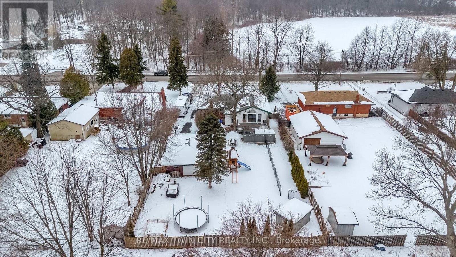 453 Glancaster Road, Hamilton, Ontario  L0R 1W0 - Photo 40 - X12796154