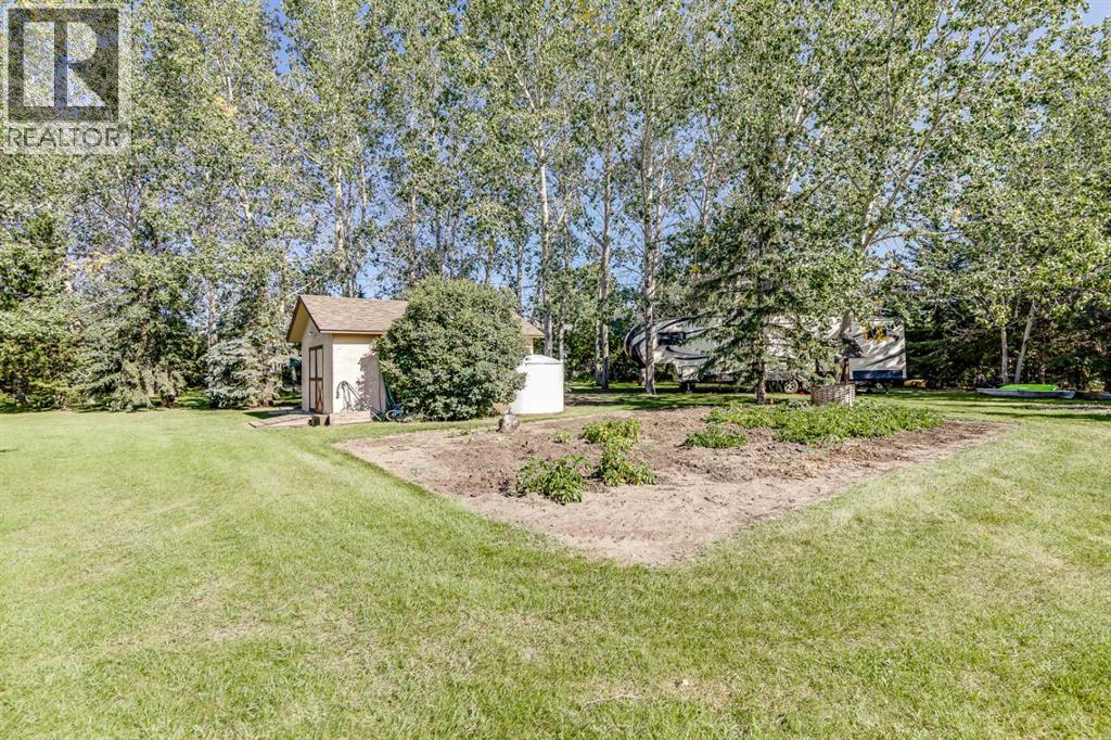 263184 Butte Hills Way, Rural Rocky View County, Alberta  T4A 0P6 - Photo 17 - A2284459