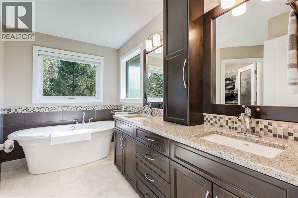 263184 Butte Hills Way, Rural Rocky View County, Alberta  T4A 0P6 - Photo 33 - A2284459