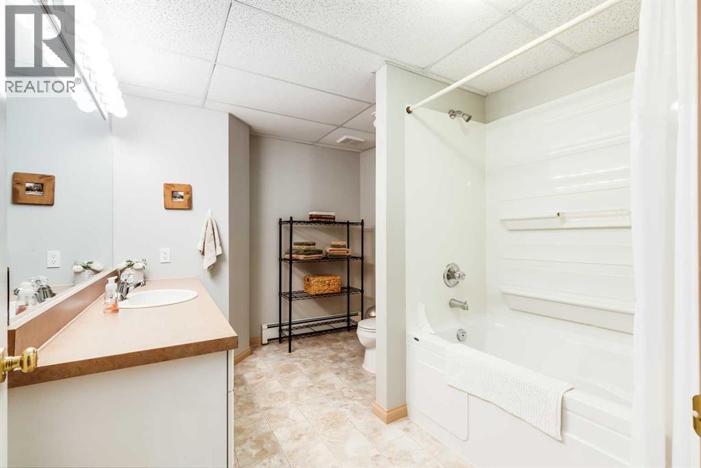 263184 Butte Hills Way, Rural Rocky View County, Alberta  T4A 0P6 - Photo 50 - A2284459