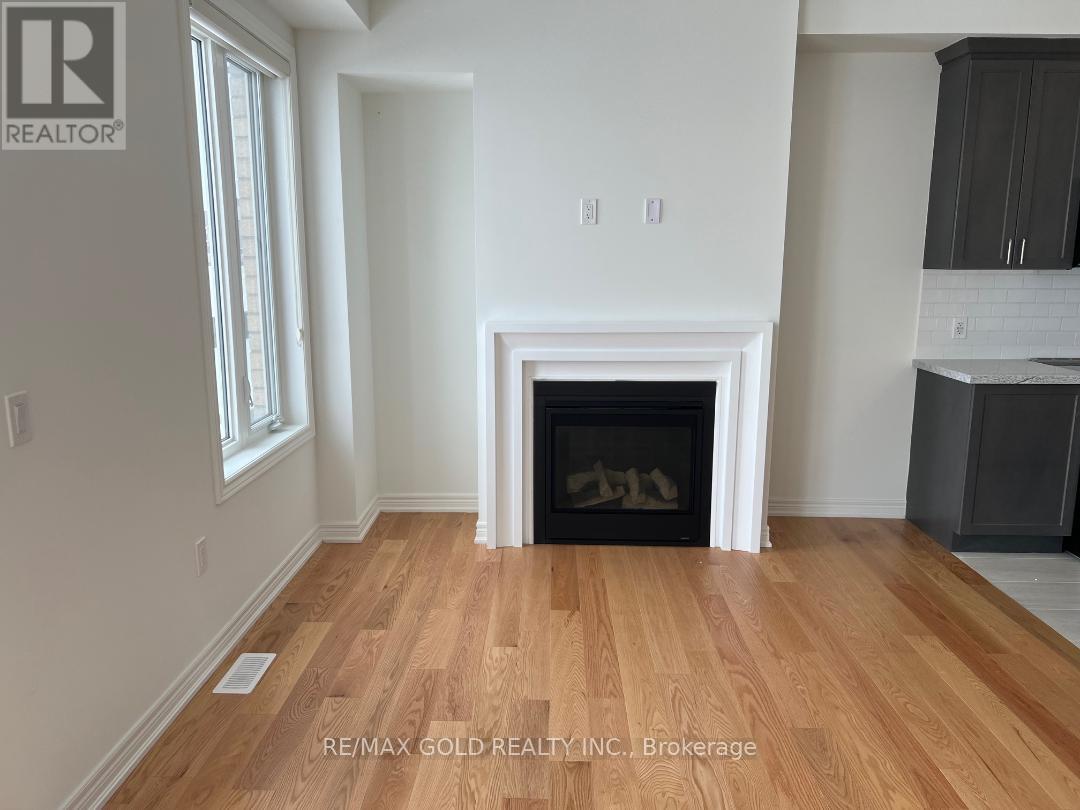 105 Picardy Drive, Hamilton (Stoney Creek Mountain), Ontario  L8J 0M9 - Photo 14 - X12795750