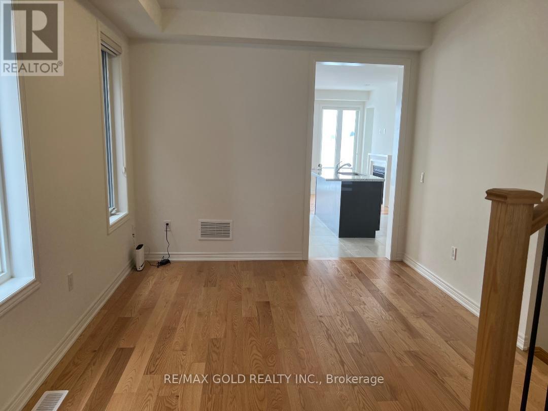 105 Picardy Drive, Hamilton (Stoney Creek Mountain), Ontario  L8J 0M9 - Photo 7 - X12795750