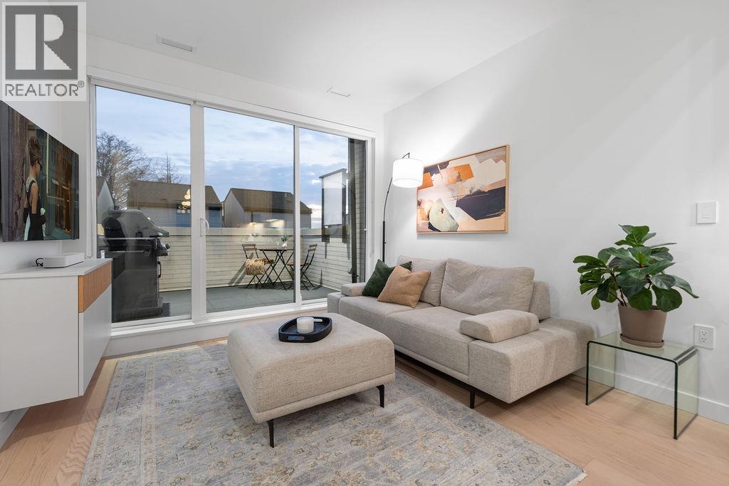 223 650 E 2nd Street, North Vancouver, British Columbia  V7L 1E3 - Photo 9 - R3084329