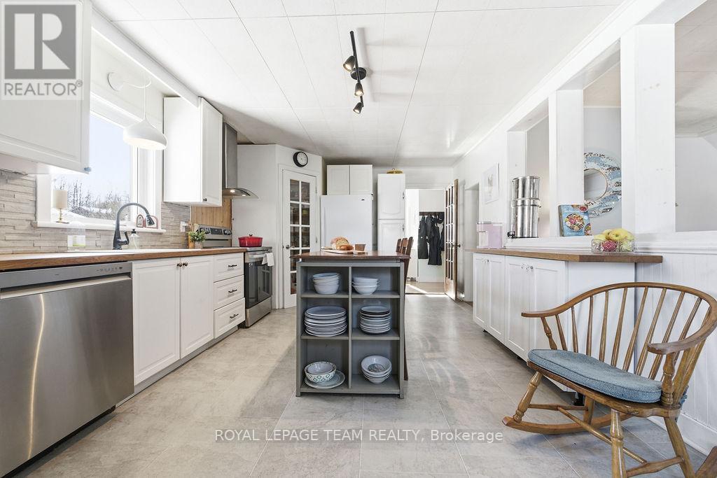 21 King Street, Killaloe, Ontario  K0J 2A0 - Photo 19 - X12796210