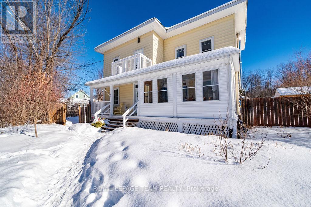 21 King Street, Killaloe, Ontario  K0J 2A0 - Photo 2 - X12796210