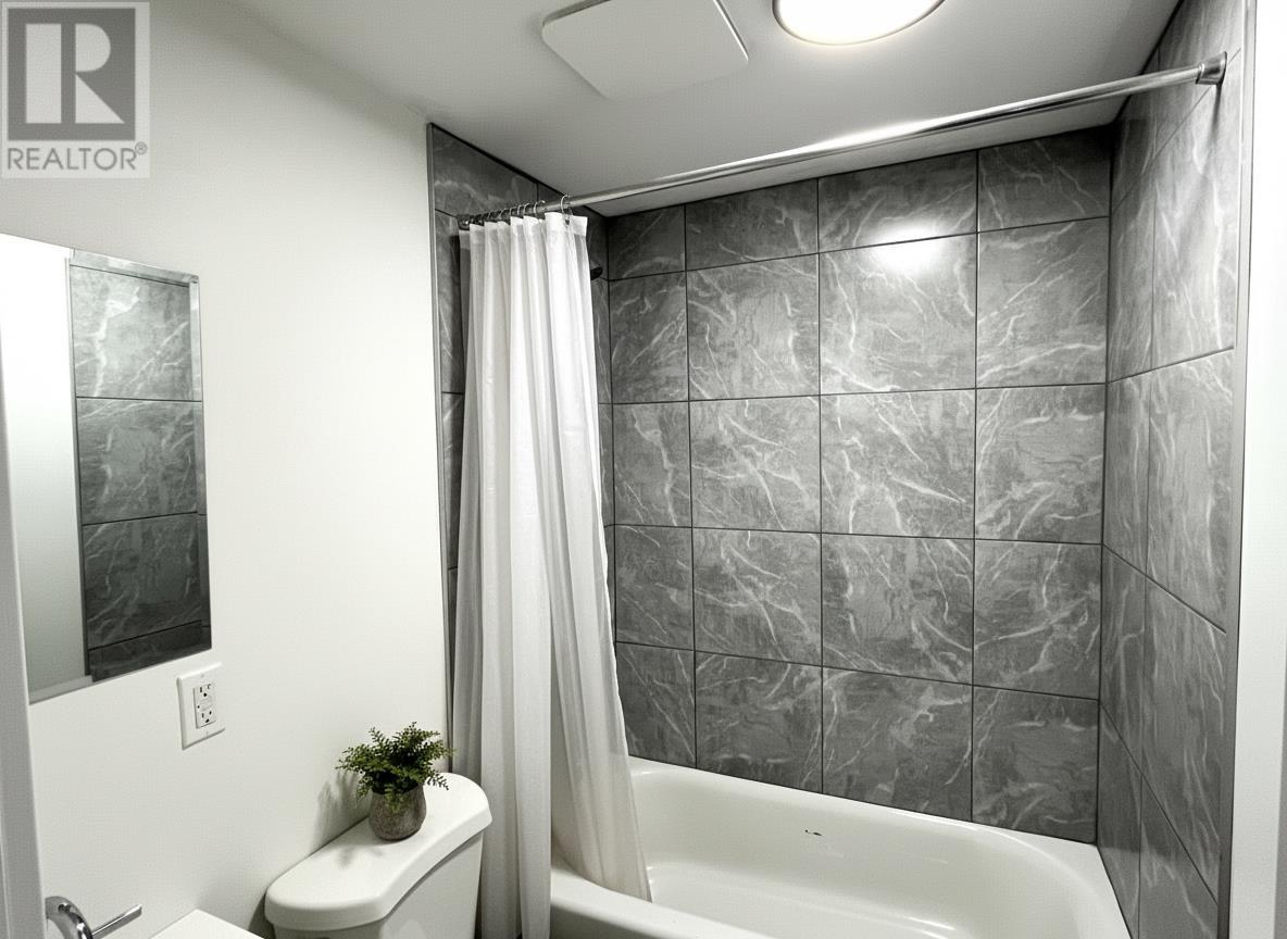 514 Strand Ave, Thunder Bay, Ontario  P7B 5B1 - Photo 10 - TB2600251