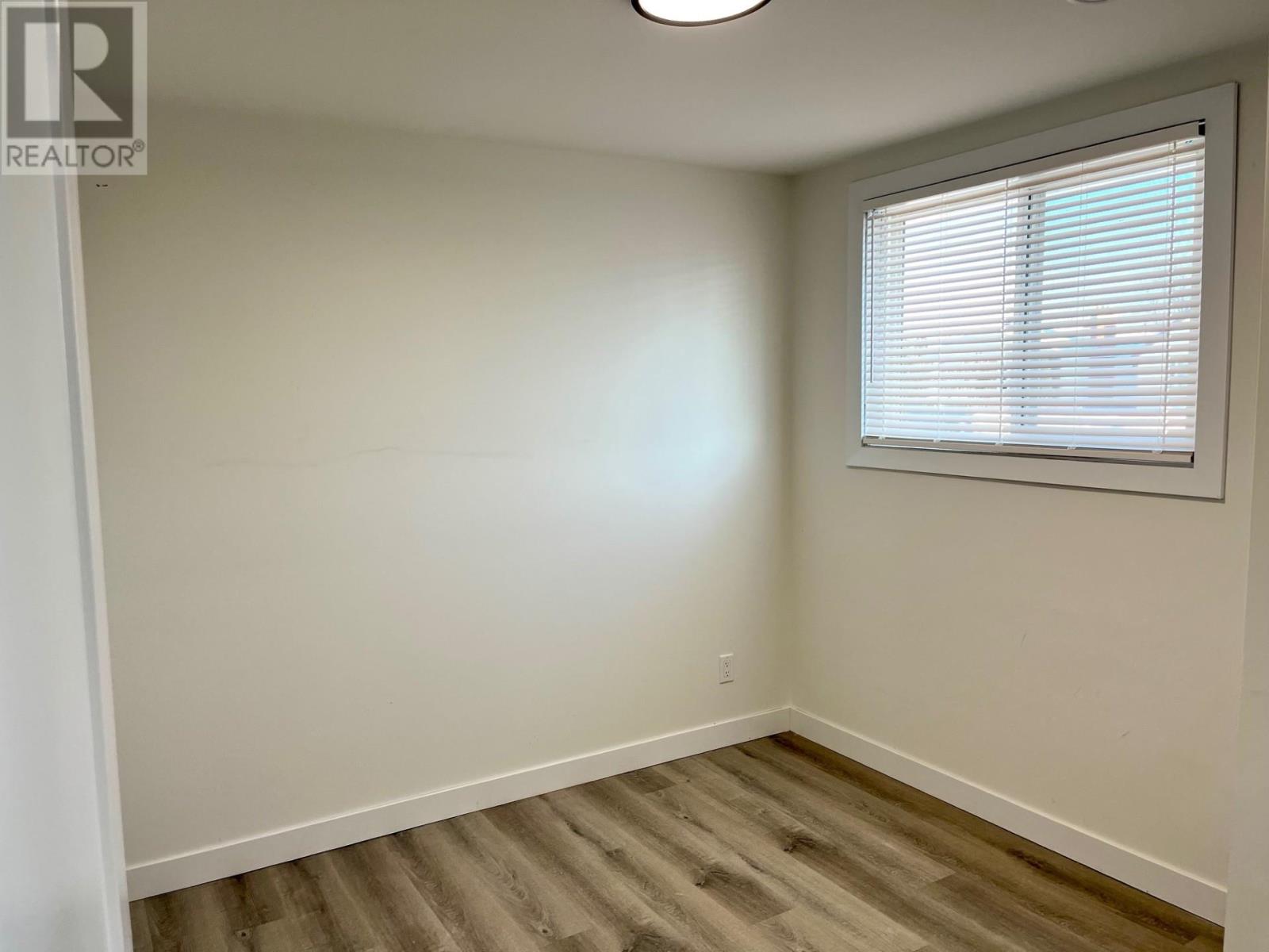 514 Strand Ave, Thunder Bay, Ontario  P7B 5B1 - Photo 9 - TB2600251