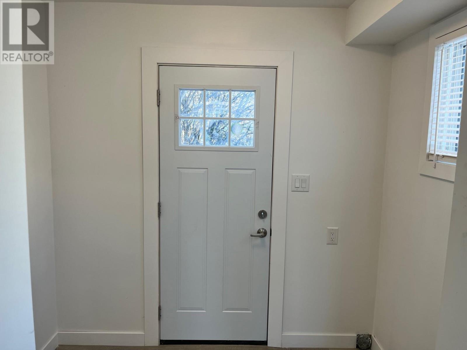 514 Strand Ave, Thunder Bay, Ontario  P7B 5B1 - Photo 8 - TB2600251