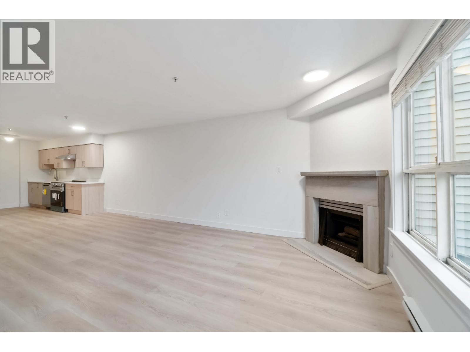 308 2928 Commercial Drive, Vancouver, British Columbia  V5N 4C9 - Photo 5 - R3090921