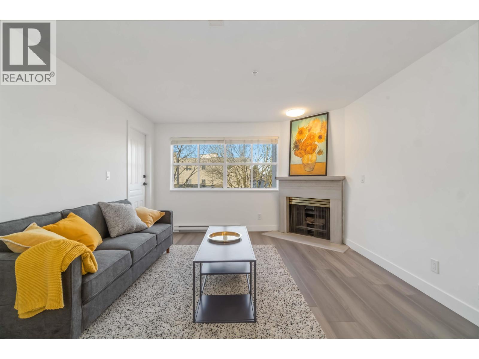 309 2928 Commercial Drive, Vancouver, British Columbia  V5N 4C9 - Photo 2 - R3090922