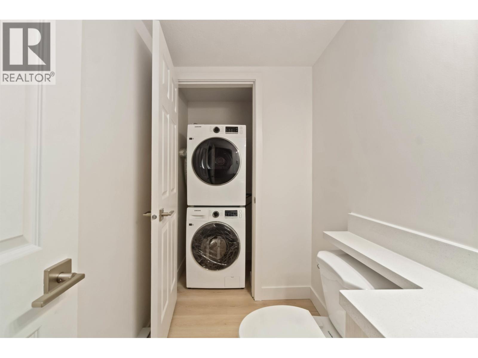 303 2928 Commercial Drive, Vancouver, British Columbia  V5N 4C9 - Photo 22 - R3090923