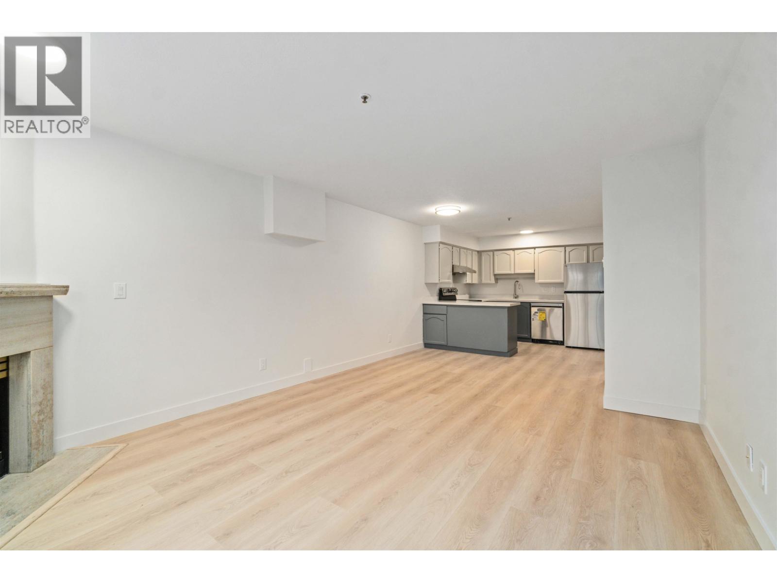 303 2928 Commercial Drive, Vancouver, British Columbia  V5N 4C9 - Photo 9 - R3090923