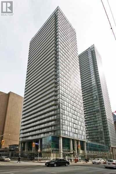 1608 - 37 GROSVENOR STREET, Toronto, Ontario