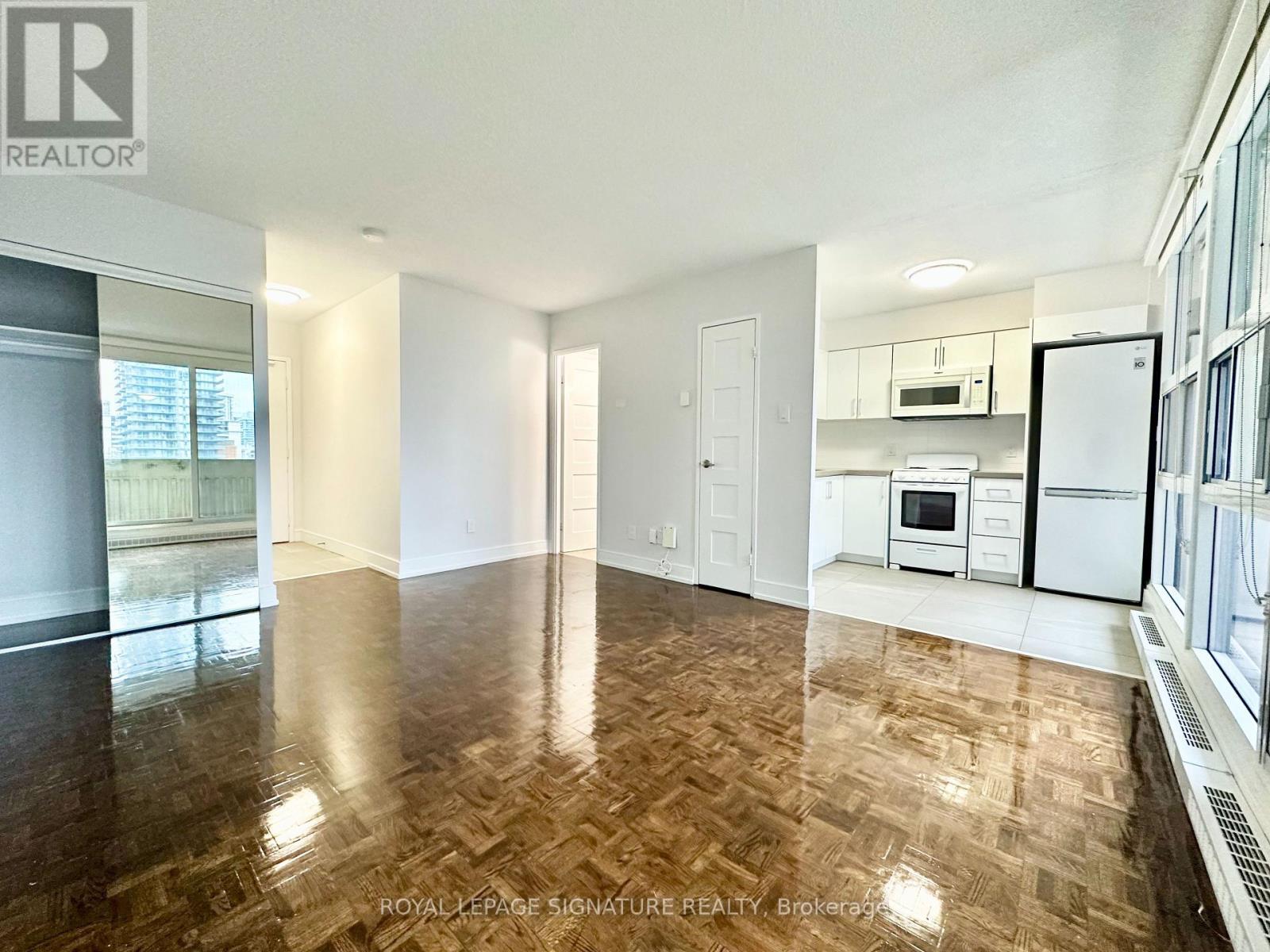 1701 - 33 Isabella Street, Toronto, Ontario  M4Y 2P7 - Photo 8 - C12793064