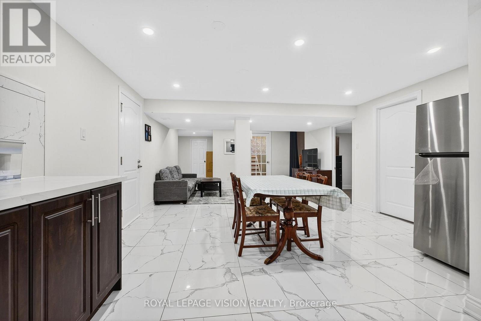 7 Montgomery Square, Brampton, Ontario  L6Z 3H3 - Photo 33 - W12514596