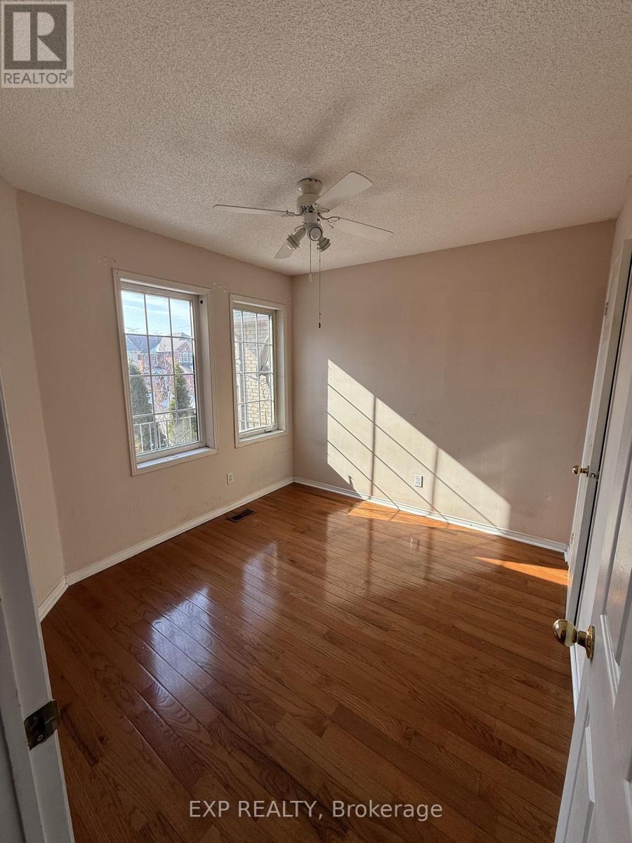 7680 Black Walnut Trail, Mississauga, Ontario  L5N 8A6 - Photo 13 - W12796204