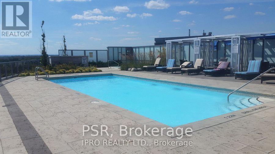 422 - 11 Bronte Road, Oakville, Ontario  L6L 0E1 - Photo 11 - W12796208