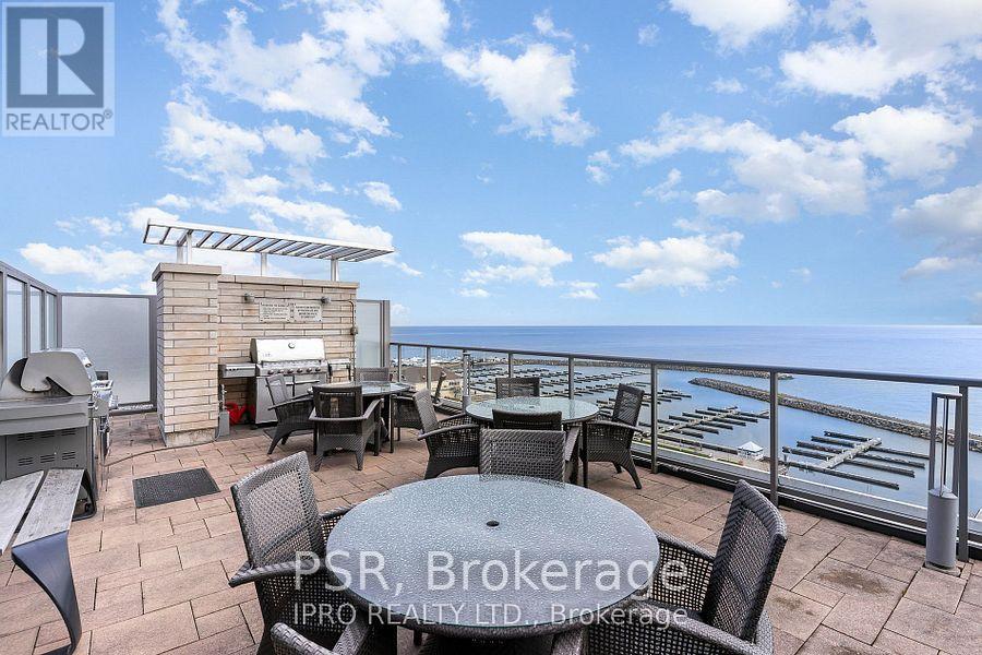 422 - 11 Bronte Road, Oakville, Ontario  L6L 0E1 - Photo 17 - W12796208