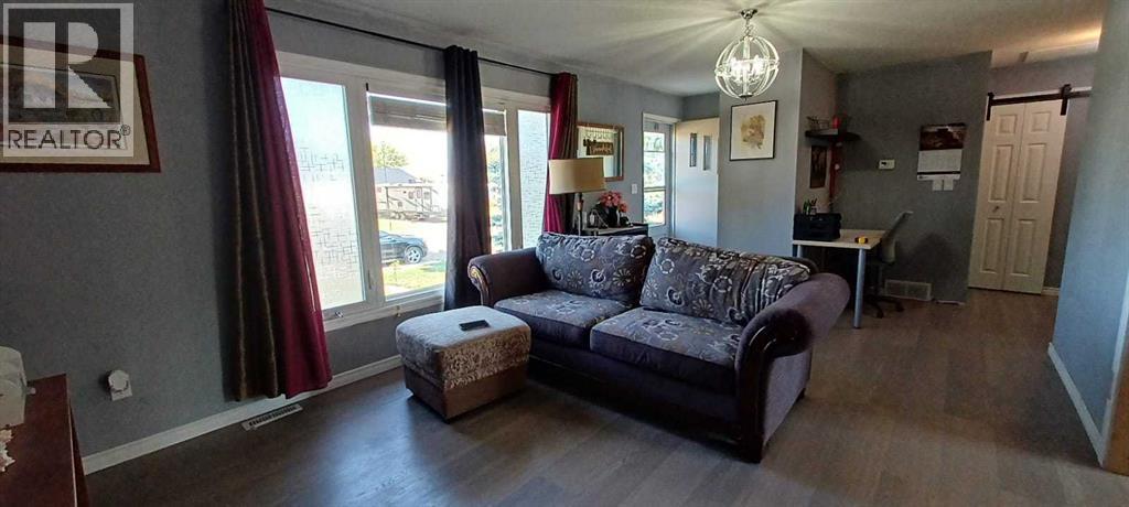 4710 Imperial Avenue, Coronation, Alberta  T0C 1C0 - Photo 8 - A2258876