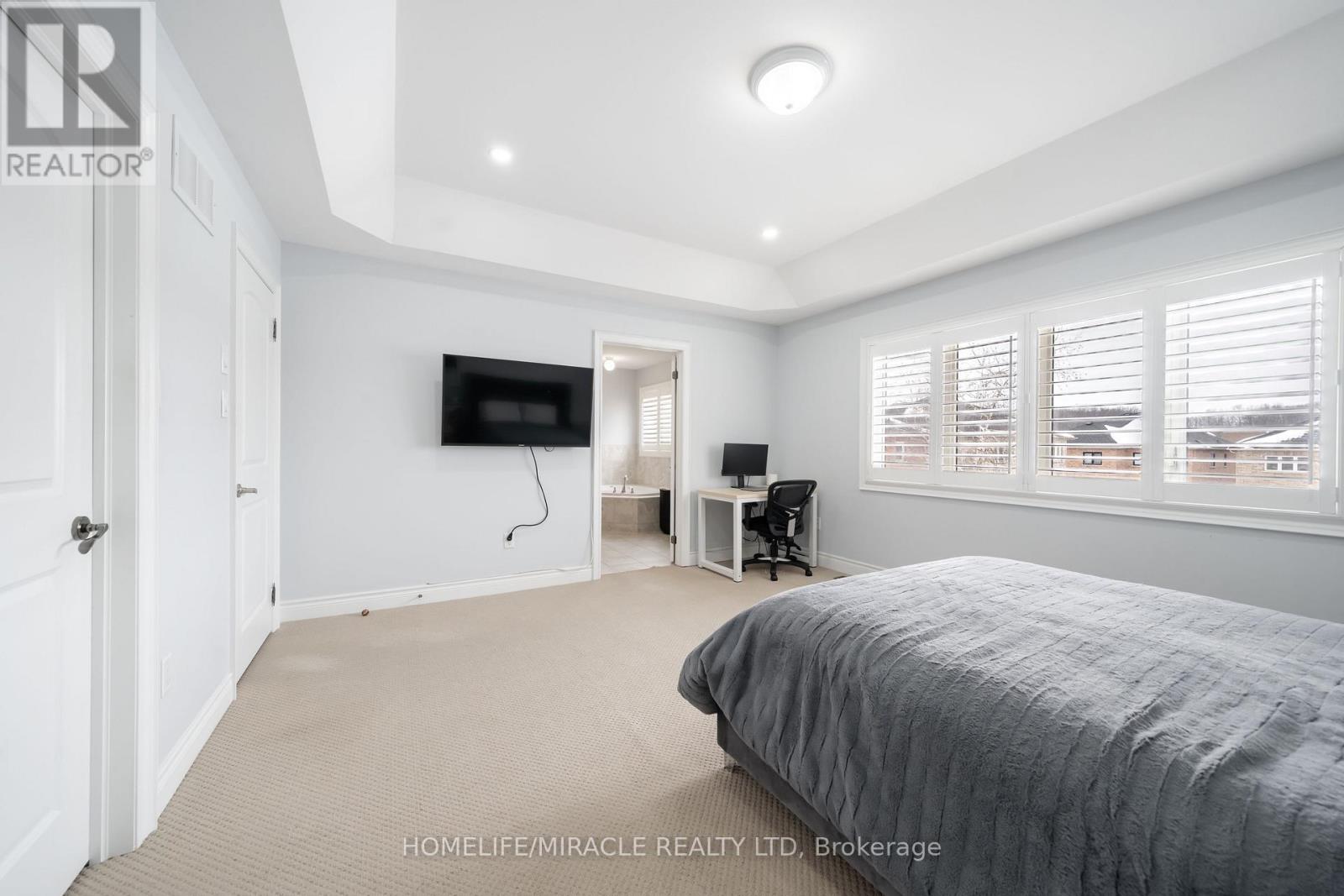 11 Noranda Crescent, Brampton, Ontario  L6Y 0M7 - Photo 27 - W12795690