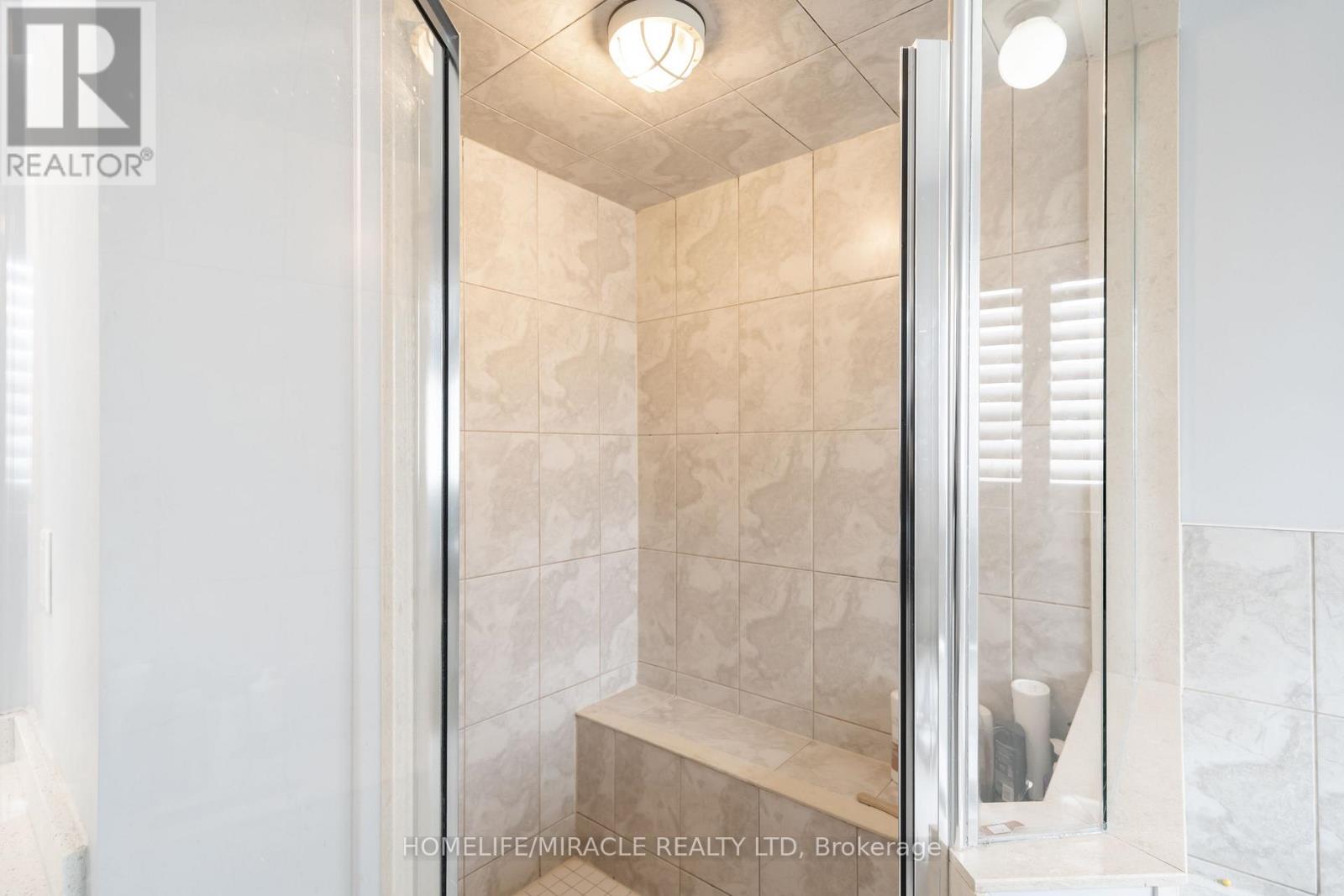 11 Noranda Crescent, Brampton, Ontario  L6Y 0M7 - Photo 31 - W12795690