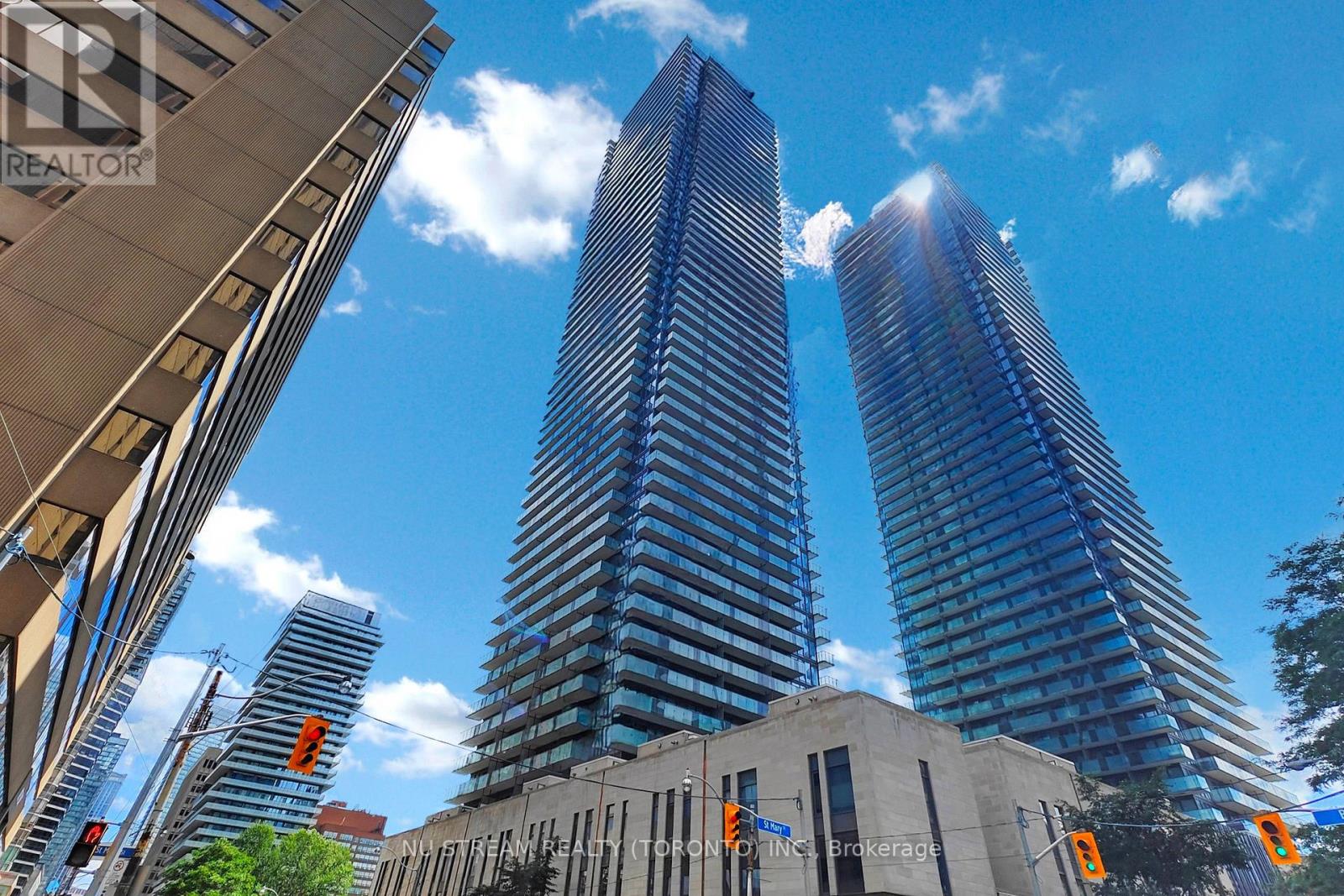 1403 - 1080 BAY STREET, Toronto, Ontario