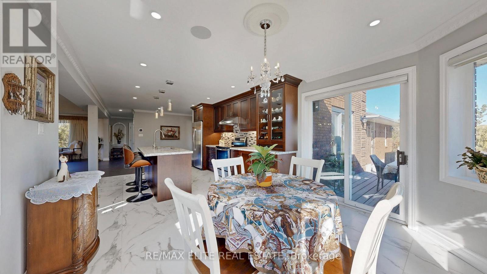 9 Island Lake Drive, Whitchurch-Stouffville, Ontario  L4A 7X4 - Photo 16 - N12796226