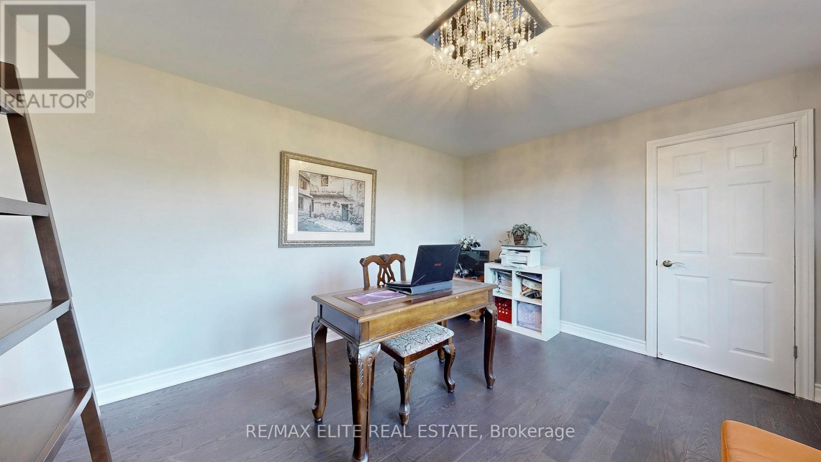 9 Island Lake Drive, Whitchurch-Stouffville, Ontario  L4A 7X4 - Photo 17 - N12796226